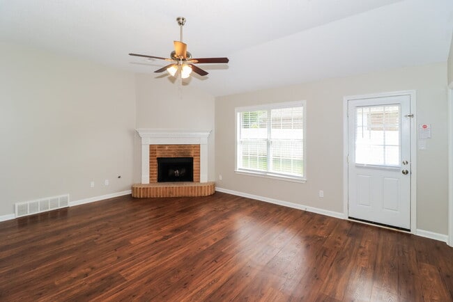 Photo - 7699 Shadow Bend Ln