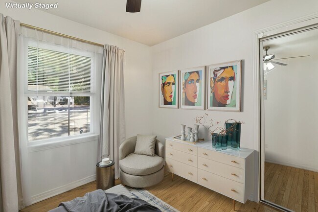 Photo - 1905 Dahlia Dr