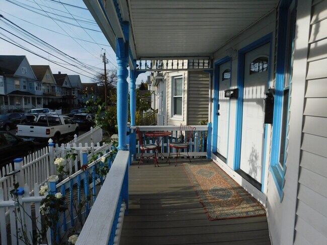 Photo - 768 Norman St