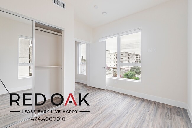 Photo - 1037 Dewey Ave Unit 311