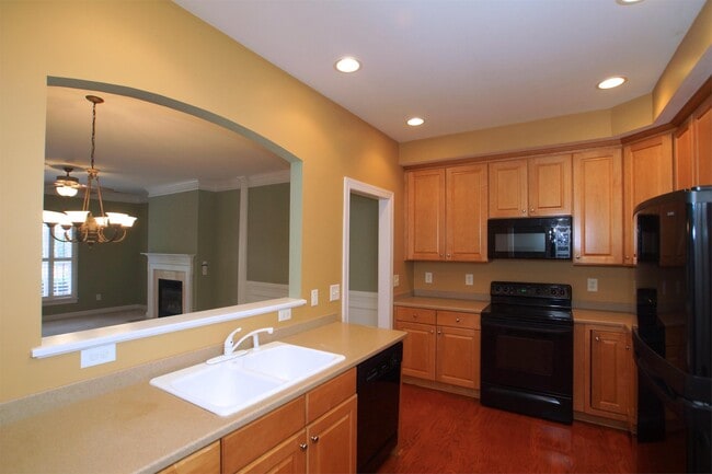 217 Anniston Ct