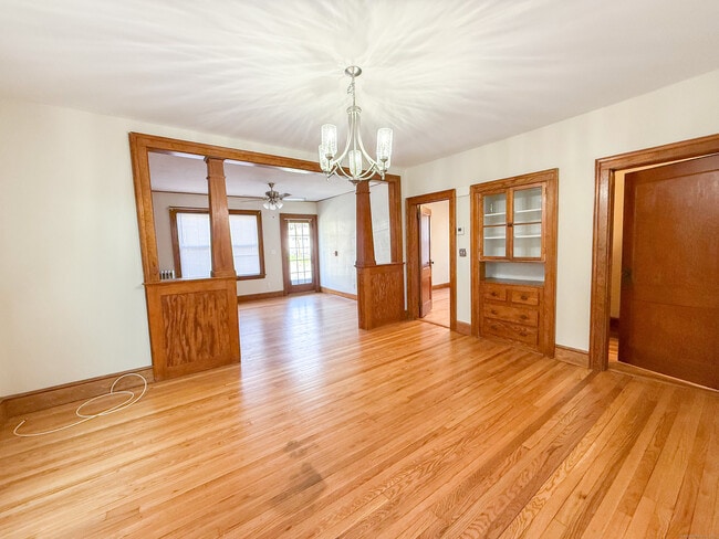 Photo - 156 Columbia St