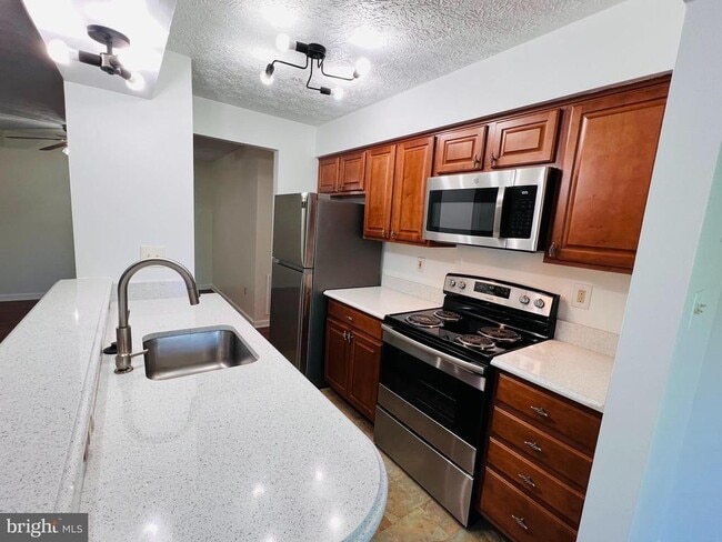 Photo - 2406 Forest Edge Ct Unit 102