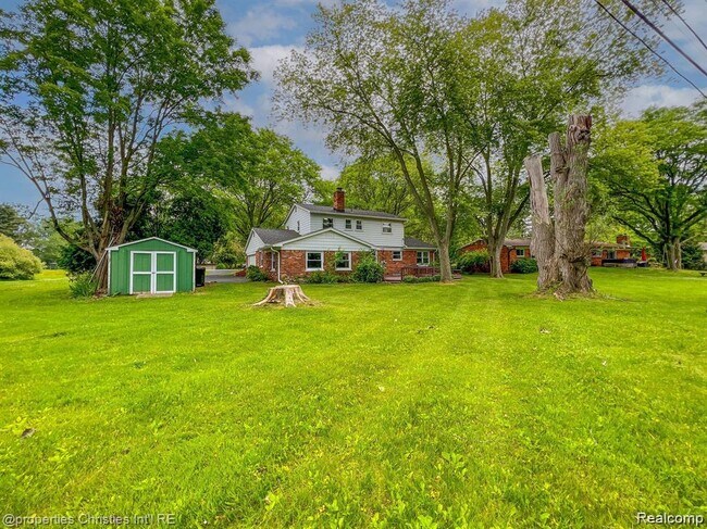 Photo - 126 Orchardale Dr