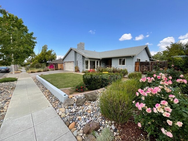 Photo - 1426 Ormsby Dr