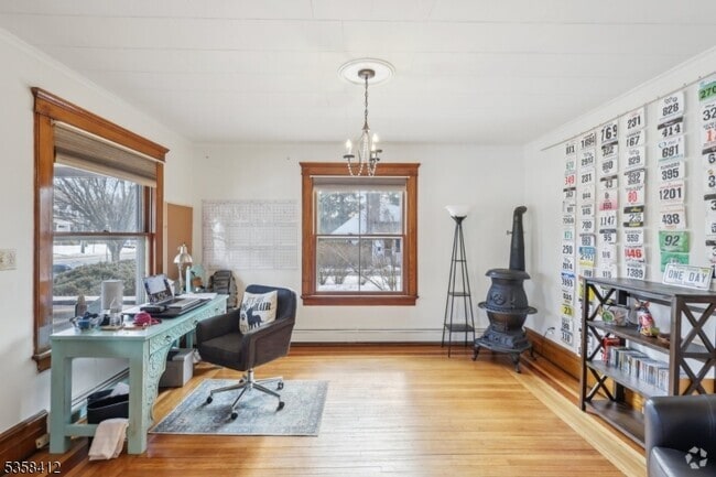 Building Photo - 587 Wyckoff Ave Rental