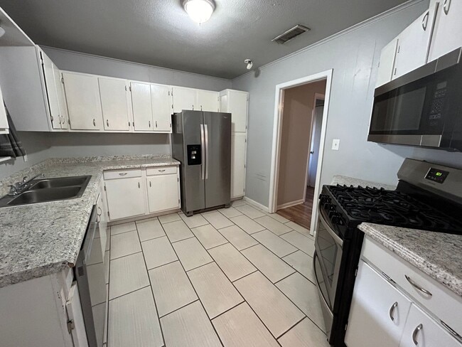 Photo - Beautiful 3 Bedroom home in Anderson Island