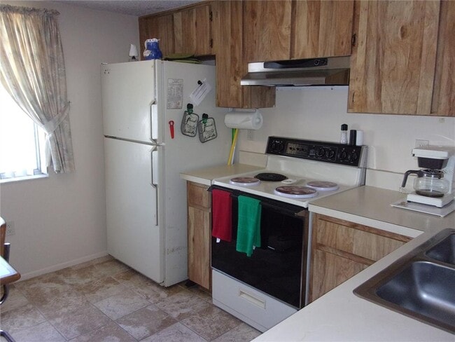 Photo - 216 Cypress Ln