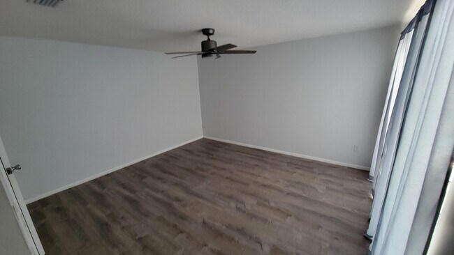 Photo - 2130 Wonderwin St