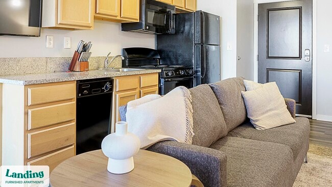 Photo - 335 W 9th St Unit 324.1403842