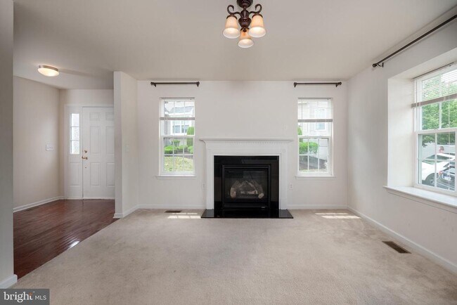 Photo - 4165 Bunker Hill Dr S