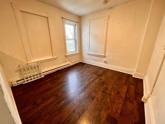 Photo - 703 E State St Unit 2b