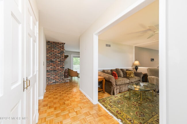 Photo - 2229 Fromkin Dr