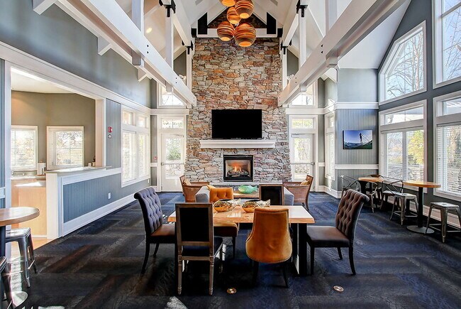 Photo - Pinnacle on Lake Washington