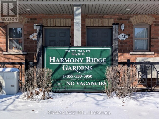 Photo - 762 King St E Unit 103