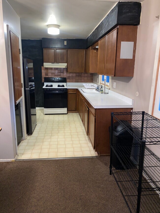 Photo - 33 Ballantyne Rd