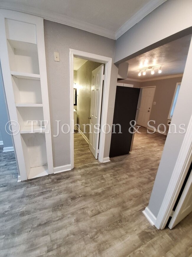 Photo - Sterling Pointe Apartments – Updated 2 Bedroom Living in West End Winston-Salem Unit 832 C