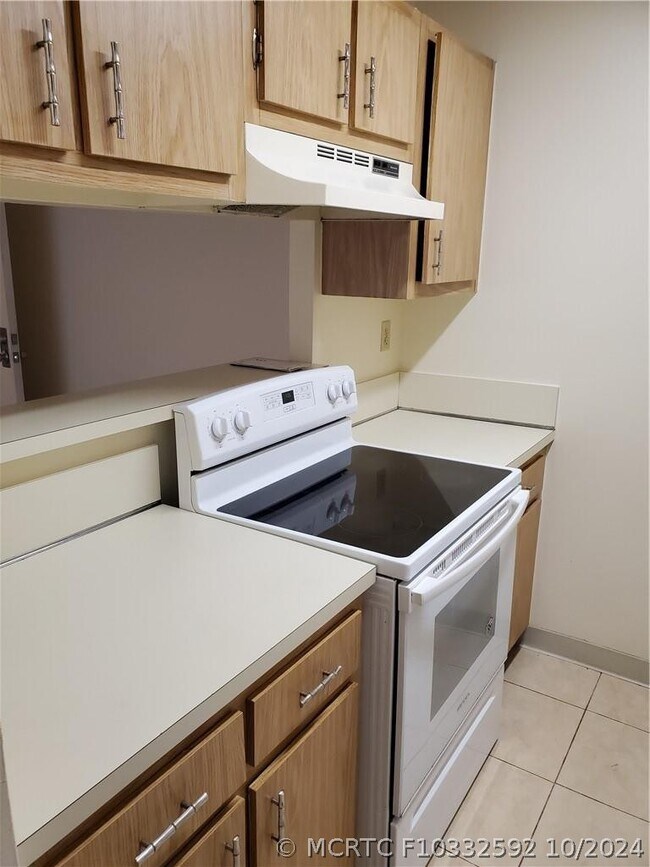 Photo - 5911 Washington St Unit 102