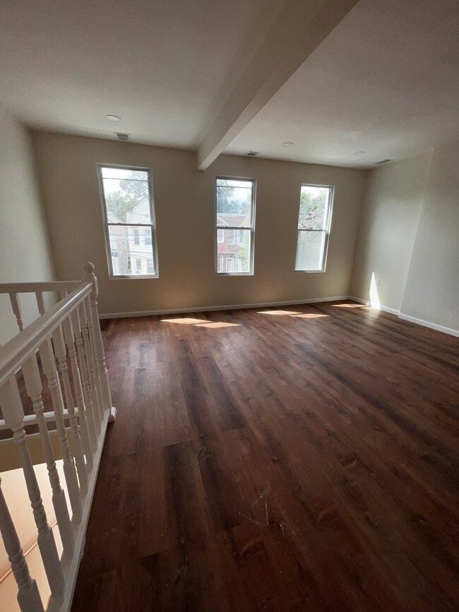 Photo - 46 Dwight St Unit 2