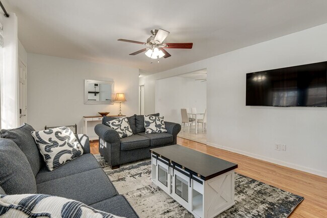 6513 Wentworth St Unidad SI ID1625085P