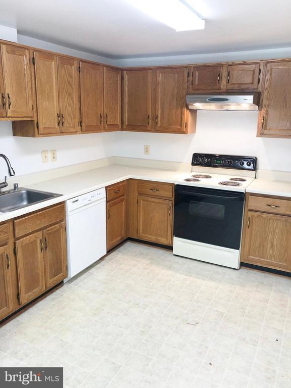 Photo - 6620 Greenleigh Ln