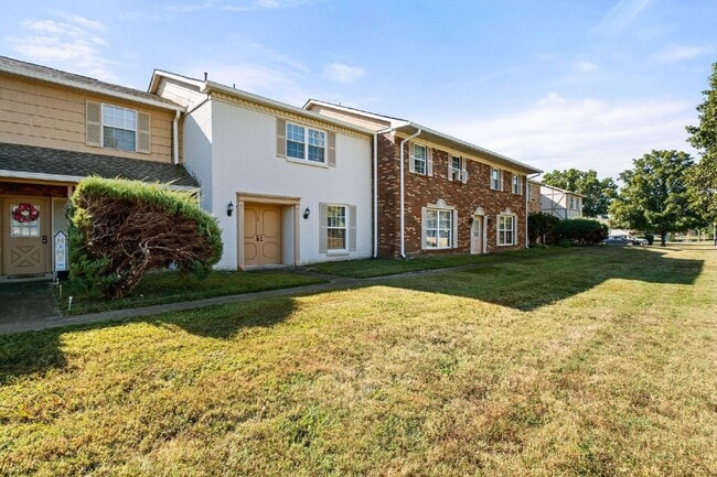 1301 Neelys Bend Rd