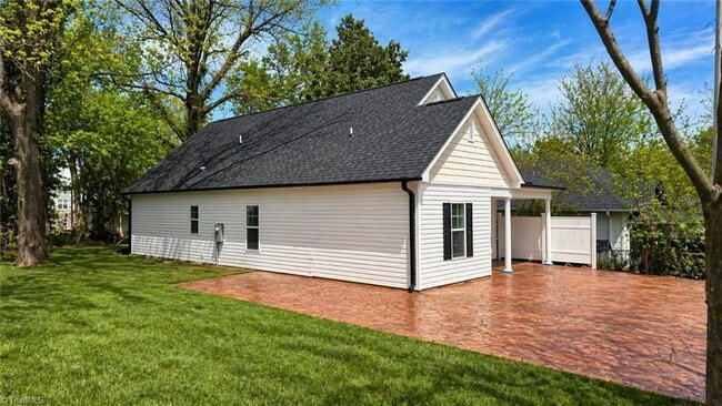 RENT With the Option to Buy!