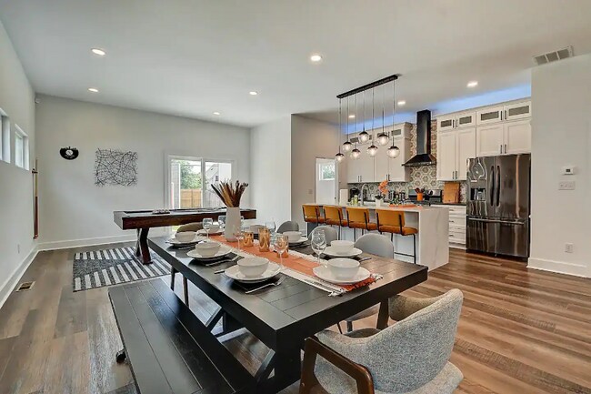 Photo - 1029 St Peter St