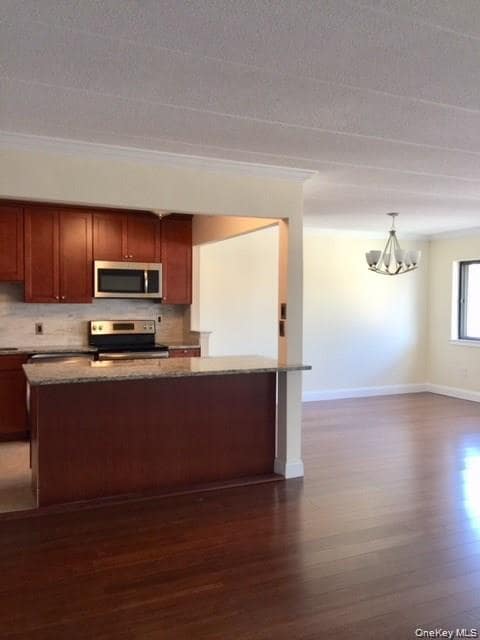 Photo - 30 Greenridge Ave Unit 4D