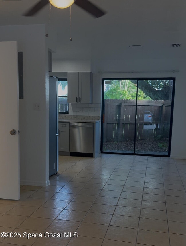 Photo - 1971 Agora Cir SE Unit 101