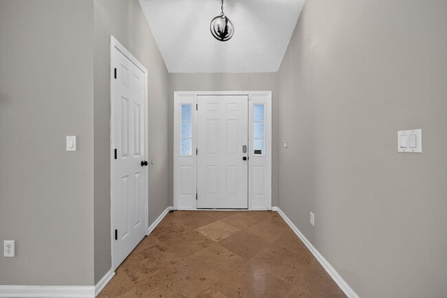 Photo - 863 Timberjack Ct