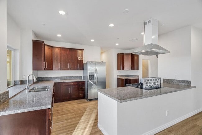 Photo - 8560 Grv Hl Ct