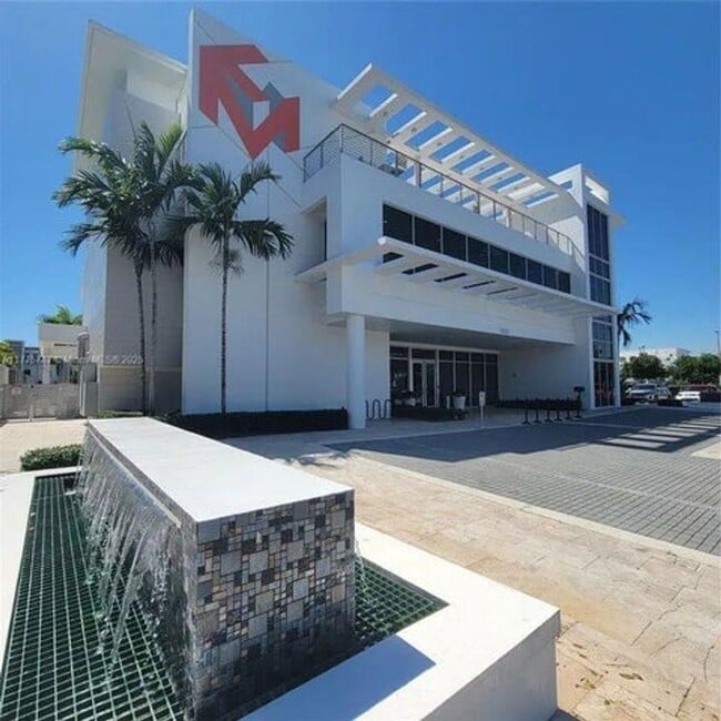 Photo - 6361 NW 103rd Psge