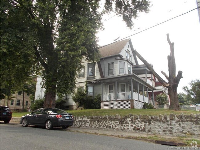 Building Photo - 131 Bunker Hill Ave Unit #2 Rental