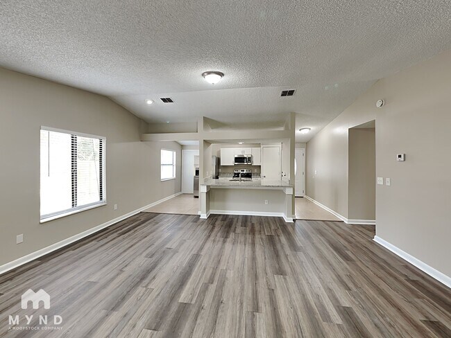 Photo - 1348 Bear Run Blvd