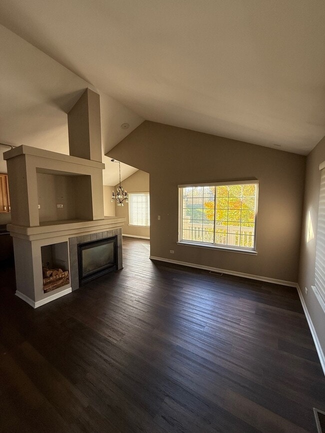 Photo - 1586 New Haven Dr