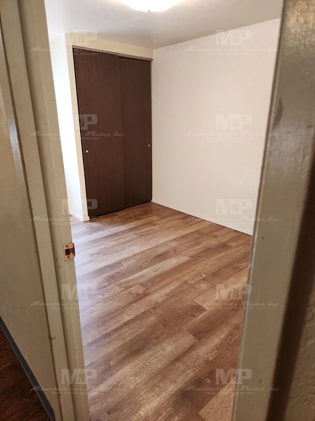 Photo - 812 W Myrtle St