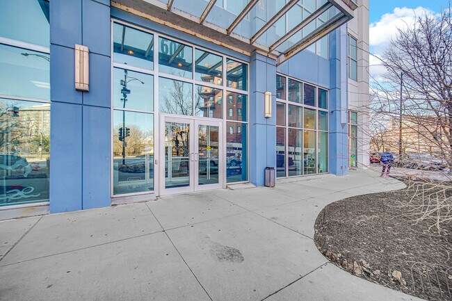 Photo - 1600 S Indiana Ave Unidad 1007