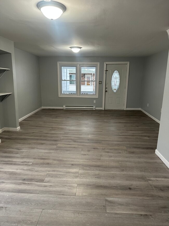 Photo - 63 Pierce St