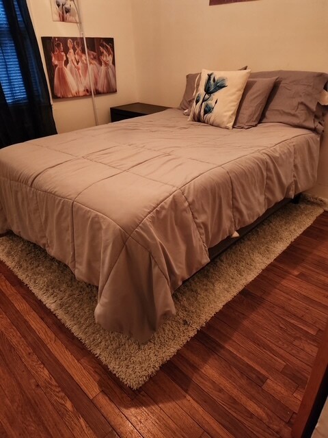 Photo - 19-22-22 24th Ave Unit 1