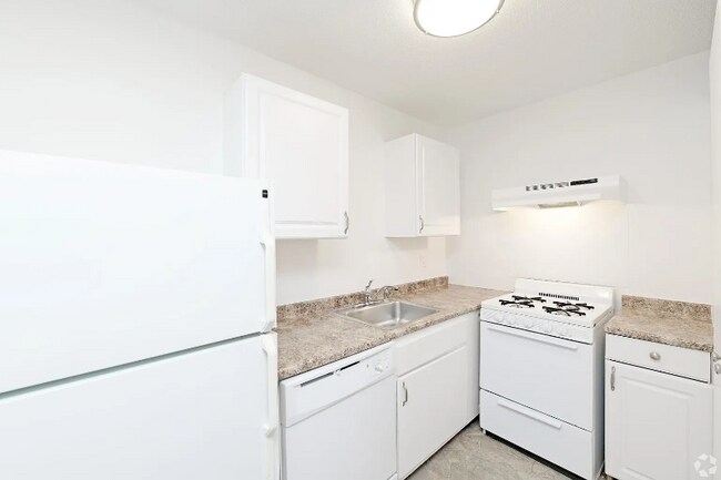 Photo - 815 Sandy Ln