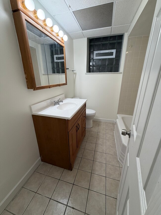 Photo - 3414 N Ridgeway Ave Unit G