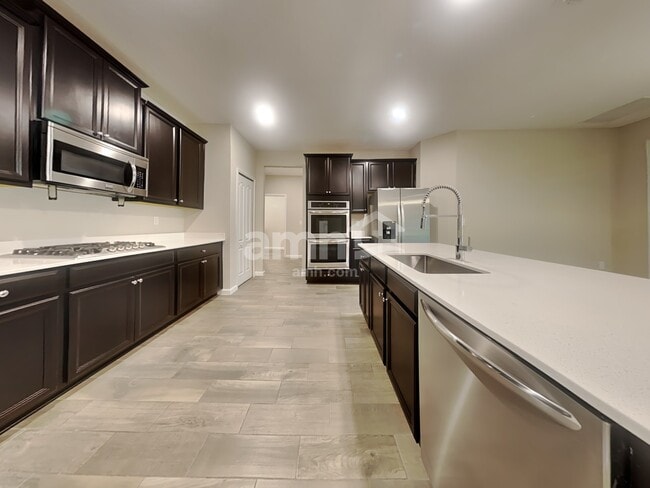 Photo - 120 Trumpco Dr