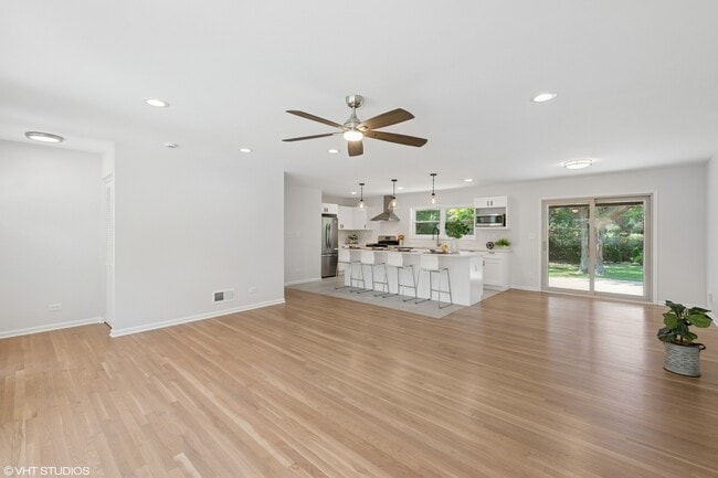 Photo - 30 Crescent Dr