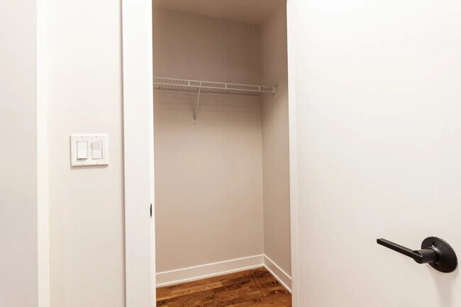 Photo - 656 W Wrightwood Ave Unit 656 West Wrightwood Avenu