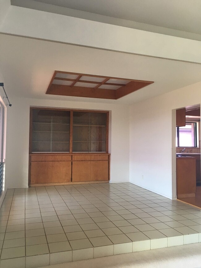 Photo - 98-673  KAAHELE STREET Unit UPSTAIRS