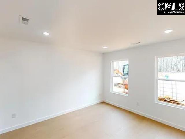 Photo - 380 Davis Rd