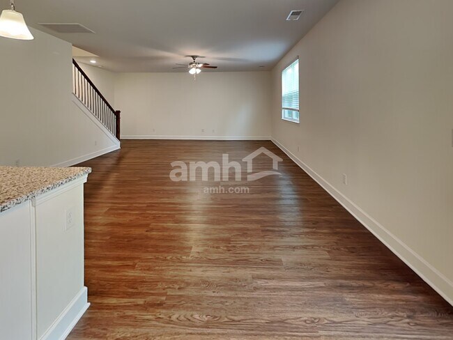 Photo - 4268 Longfellow Dr