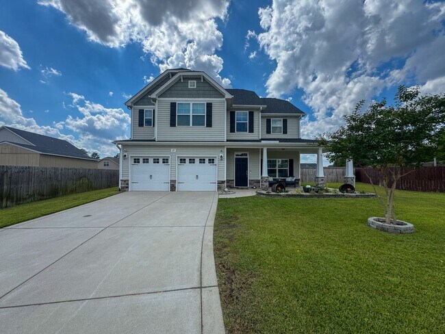 Photo - Gorgeous 4 Bed 2.5 Bath Home with Fenced Backyard