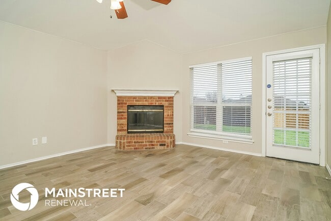 Photo - 1510 Brookleaf Dr